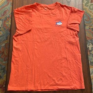 Large Southern Tide short sleeve shirt